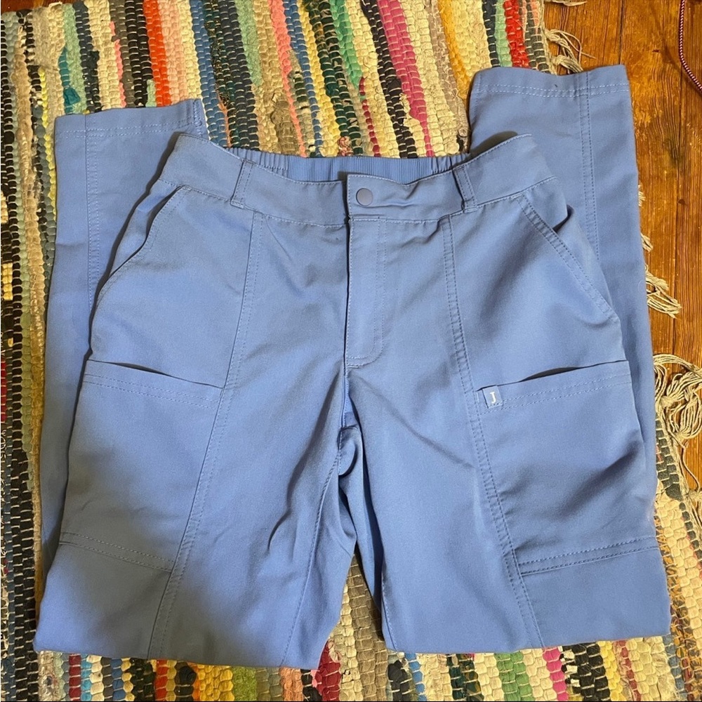 Jaanuu scrub pants